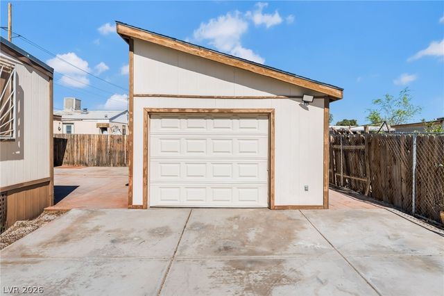 3490 North Pecos Road, Las Vegas, NV 89115