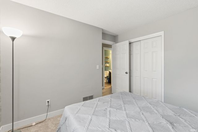 3819 Summersworth Run, Fort Wayne, IN 46804