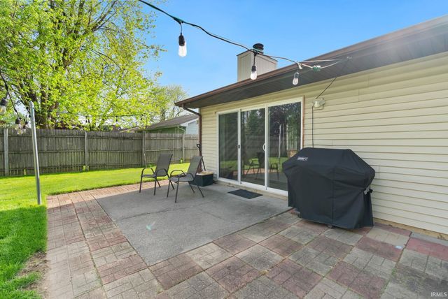 3819 Summersworth Run, Fort Wayne, IN 46804