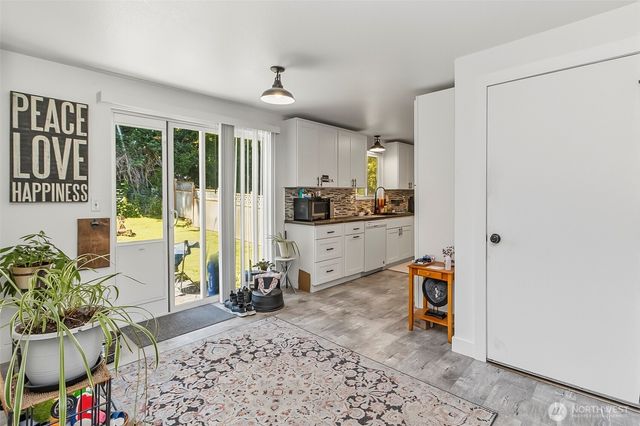 9010 9th Place SE, Lake Stevens, WA 98258