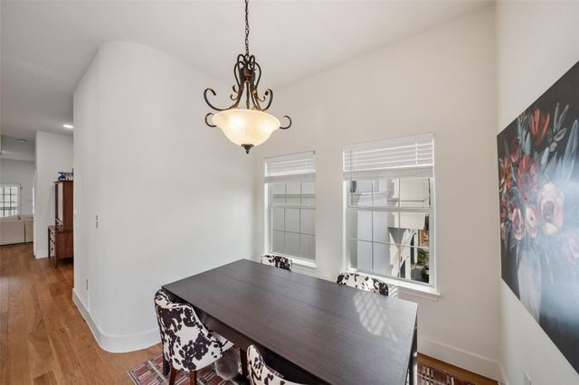 5734 Petty Street, Houston, TX 77007