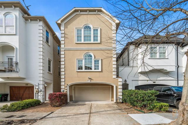 5734 Petty Street, Houston, TX 77007