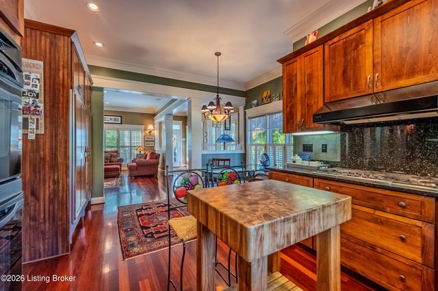 4004 Fox Meadow Way, Prospect, KY 40059