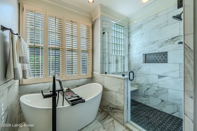 4004 Fox Meadow Way, Prospect, KY 40059