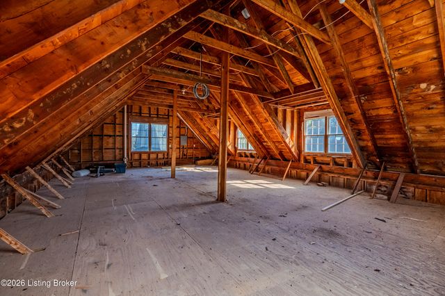 4004 Fox Meadow Way, Prospect, KY 40059