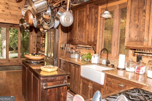 456 Bull Frog Lane, Clayton, GA 30525