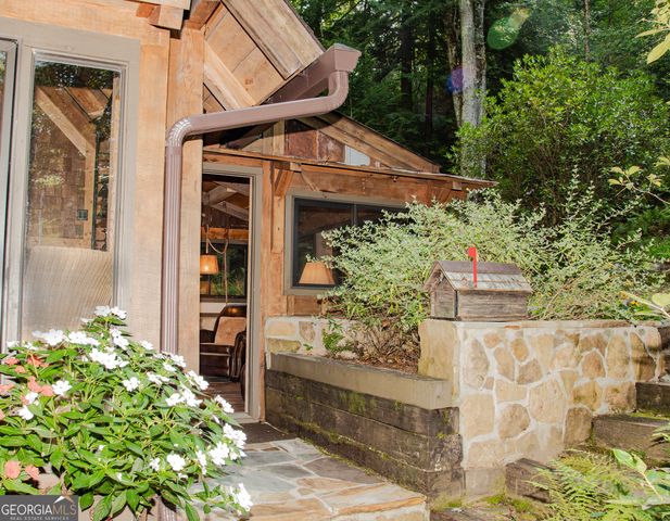 456 Bull Frog Lane, Clayton, GA 30525