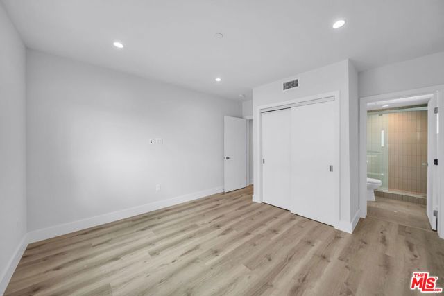 1218 Magnolia Avenue, Los Angeles, CA 90006