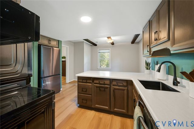 1502 Cedar Mountain Ct, Henrico, VA 23228