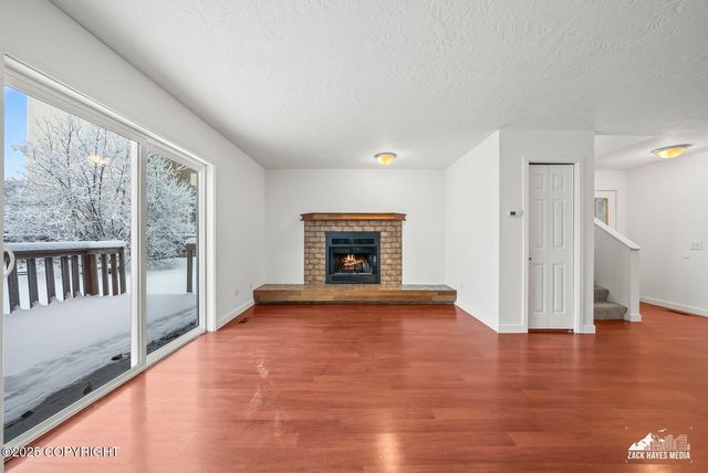 510 Glacier Bay Circle, Anchorage, AK 99508