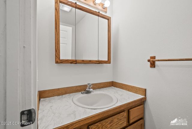 510 Glacier Bay Circle, Anchorage, AK 99508