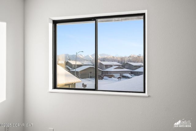 510 Glacier Bay Circle, Anchorage, AK 99508