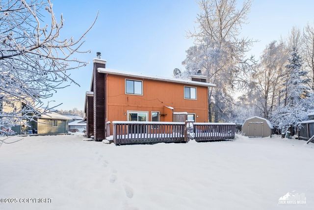 510 Glacier Bay Circle, Anchorage, AK 99508
