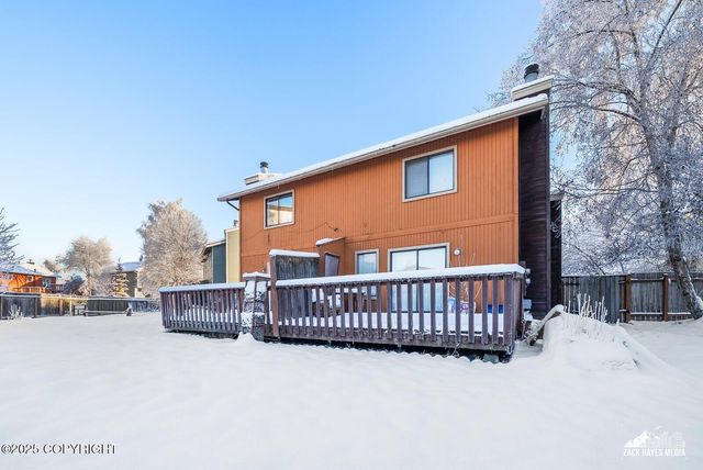 510 Glacier Bay Circle, Anchorage, AK 99508