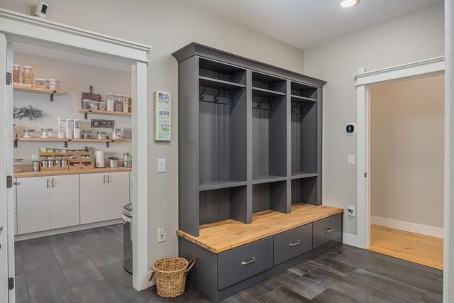 470 KELSEY PARK ROAD, Fairbanks, AK 99712