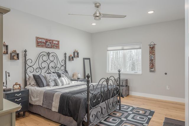 470 KELSEY PARK ROAD, Fairbanks, AK 99712