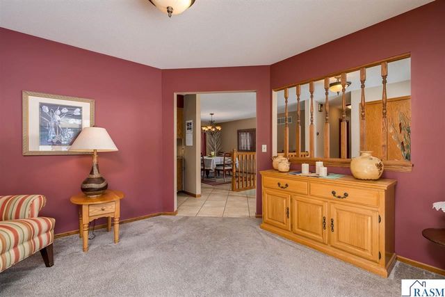 35 Taza Drive, Mankato, MN 56001