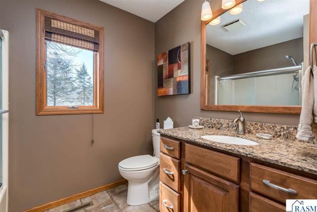 35 Taza Drive, Mankato, MN 56001
