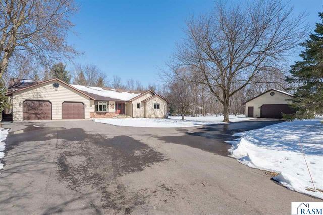 35 Taza Drive, Mankato, MN 56001