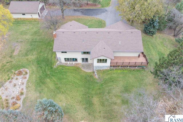 35 Taza Drive, Mankato, MN 56001