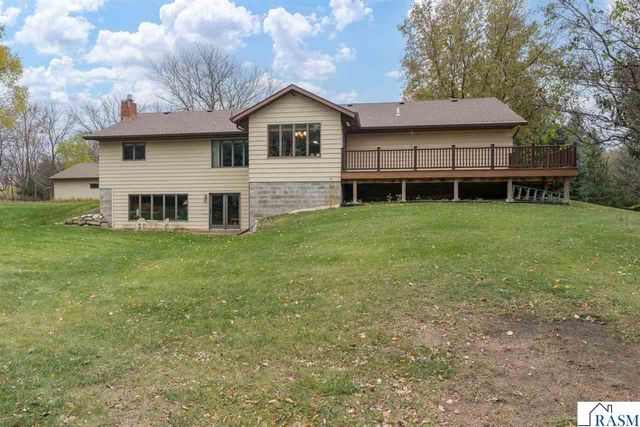 35 Taza Drive, Mankato, MN 56001