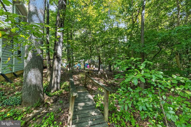 3047 BERKSHIRE CT, Waldorf, MD 20602