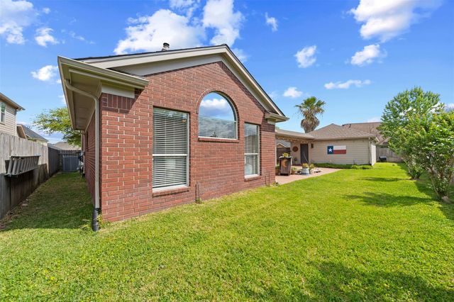 9715 Slate Field Drive, Houston, TX 77064