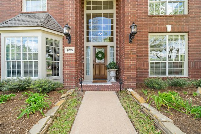 9715 Slate Field Drive, Houston, TX 77064
