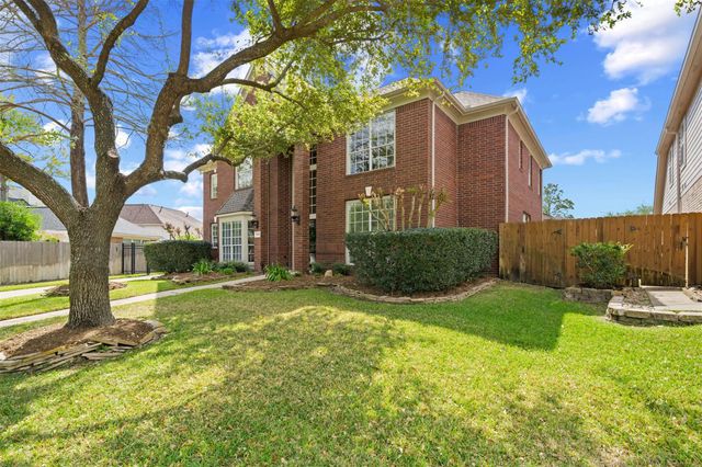 9715 Slate Field Drive, Houston, TX 77064
