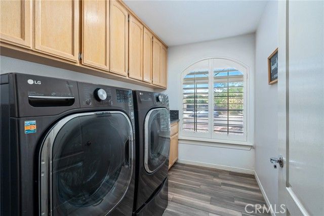 16501 Menahka Road, Apple Valley, CA 92307