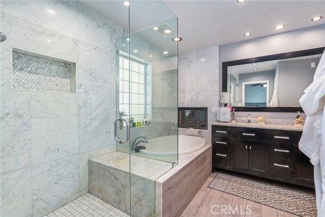 16501 Menahka Road, Apple Valley, CA 92307