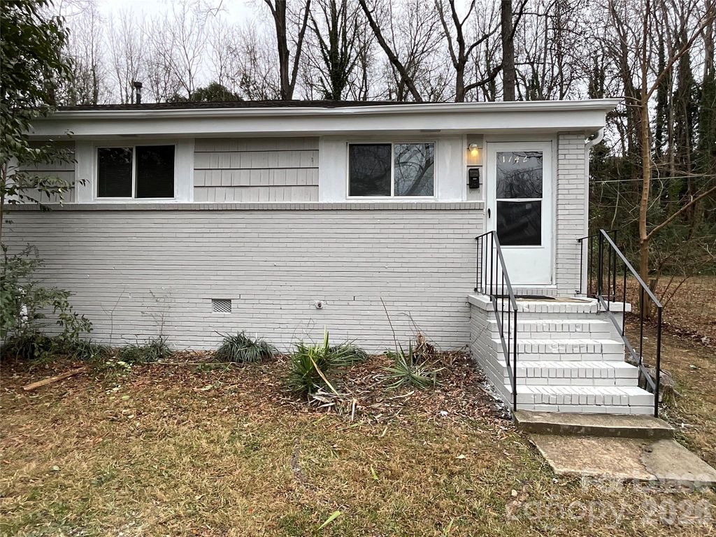 1742 Academy Street, Charlotte, NC 28205