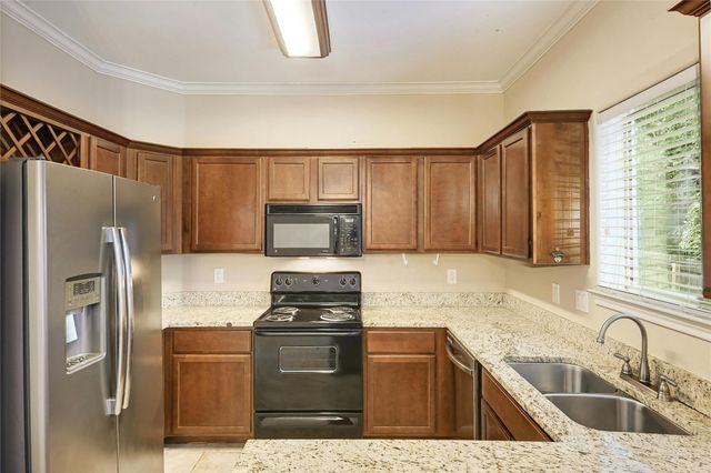 12230 Abbey Glen LN A, Austin, TX 78753