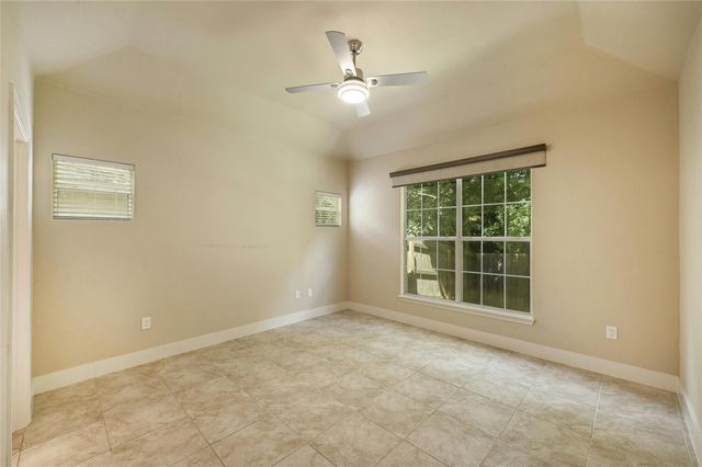 12230 Abbey Glen LN A, Austin, TX 78753