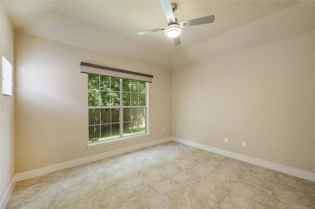 12230 Abbey Glen LN A, Austin, TX 78753