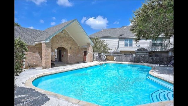 12230 Abbey Glen LN A, Austin, TX 78753