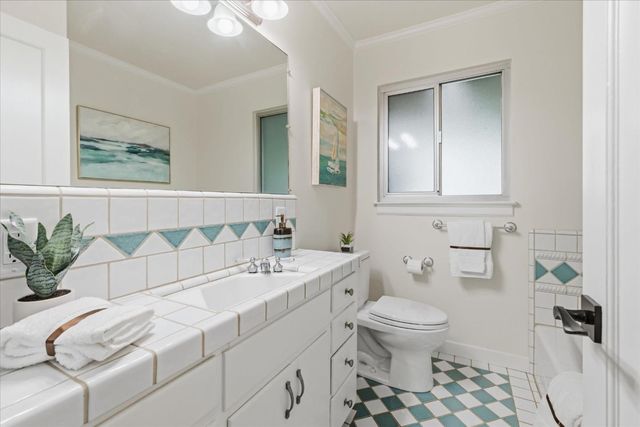 204 Hardy Avenue, Campbell, CA 95008