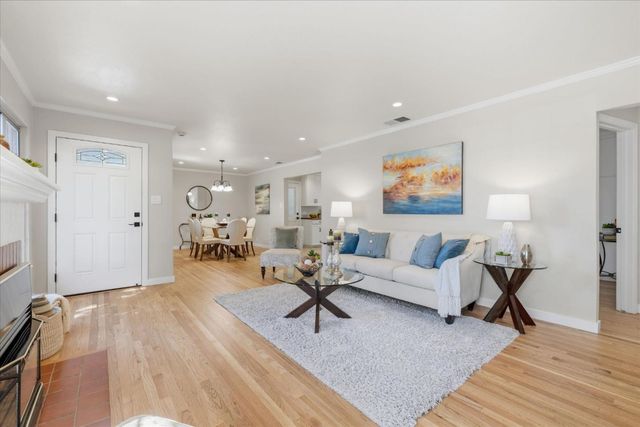 204 Hardy Avenue, Campbell, CA 95008