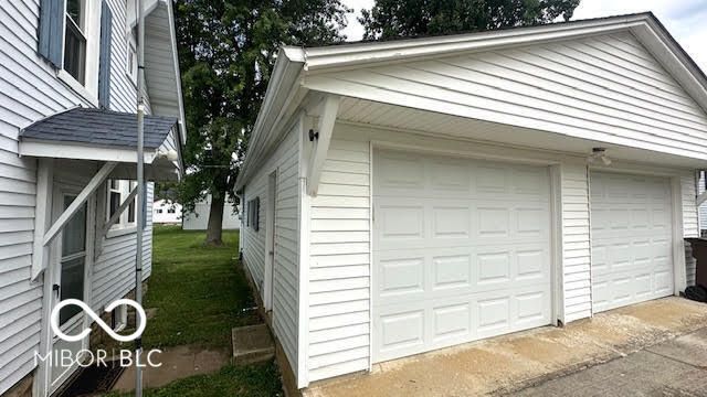 611 S Walnut Street, Edinburgh, IN 46124