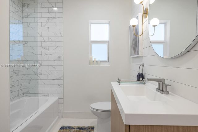 9300 Biscayne Blvd, Miami Shores, FL 33138