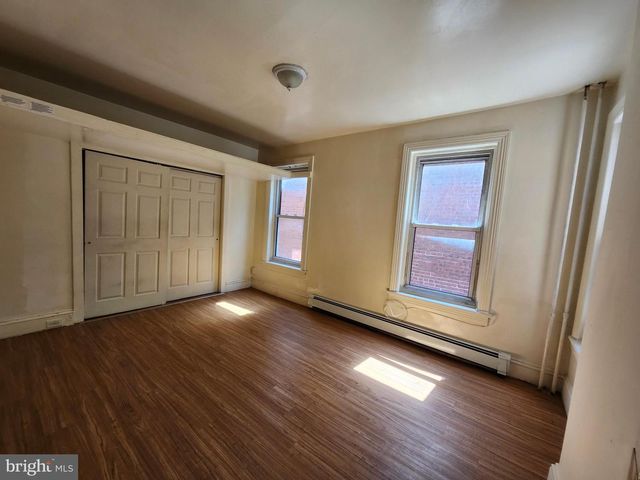 1059 S CLINTON AVE, Trenton, NJ 08611