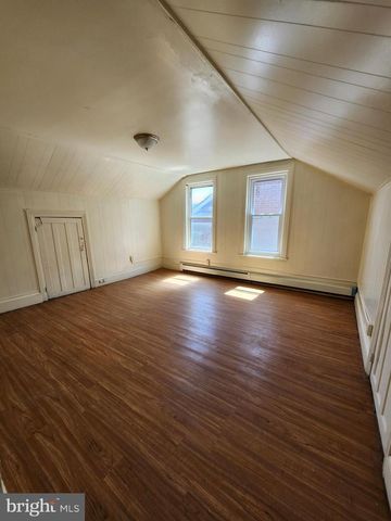 1059 S CLINTON AVE, Trenton, NJ 08611