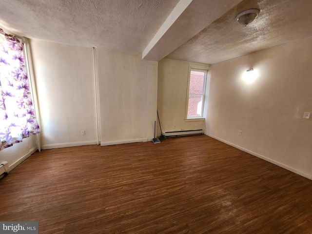 1059 S CLINTON AVE, Trenton, NJ 08611