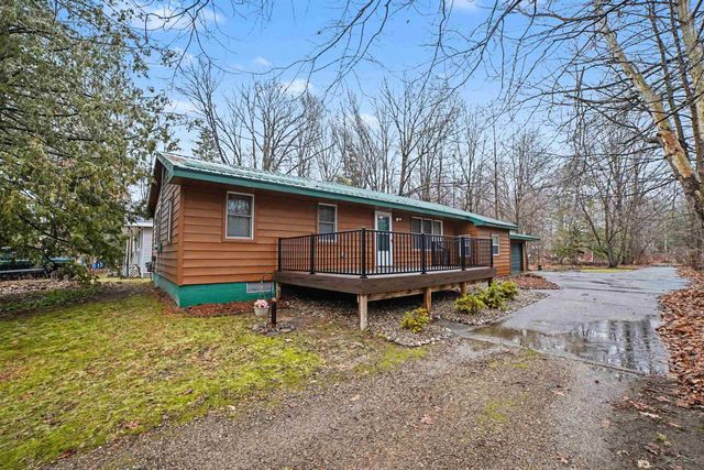 441 Hillcrest Drive, Lake, MI 48632