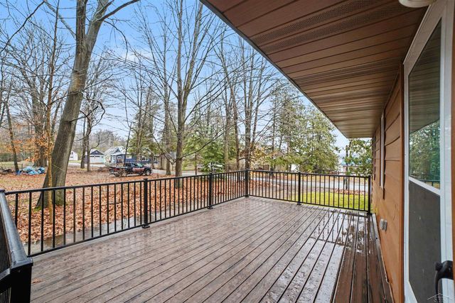441 Hillcrest Drive, Lake, MI 48632