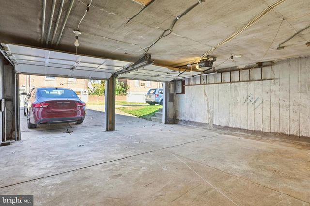 3007 ST VINCENT ST, Philadelphia, PA 19149