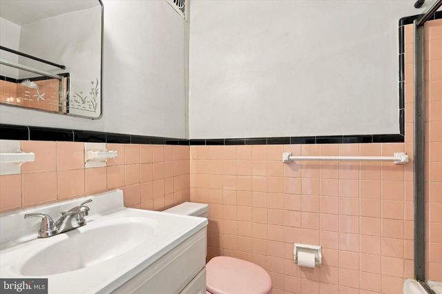 3007 ST VINCENT ST, Philadelphia, PA 19149