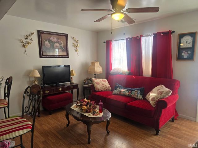 303 S LENFESTY Street, Marion, IN 46952