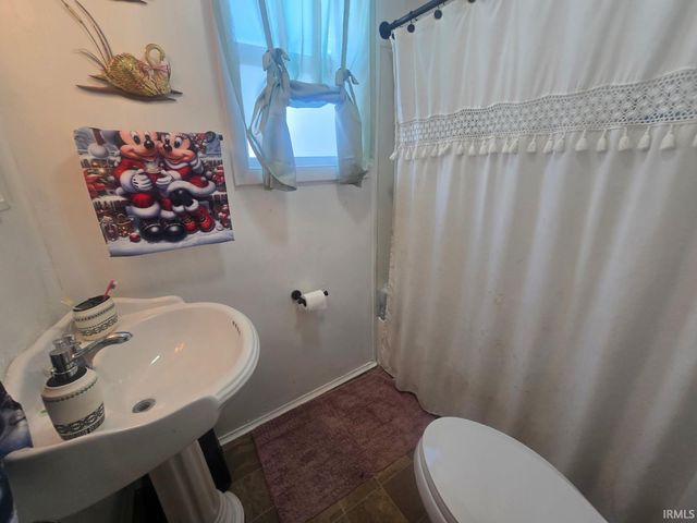 303 S LENFESTY Street, Marion, IN 46952