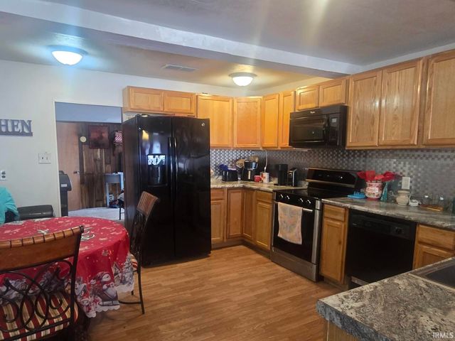 303 S LENFESTY Street, Marion, IN 46952